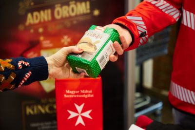 25 ezer rászoruló család megajándékozását tette lehetővé az Adni Öröm!  adománygyűjtő akció