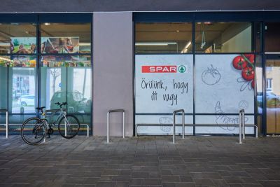 Egyre több a kerékpáros szakértők ajánlásait követő kerékpártámasz a SPAR üzleteinél